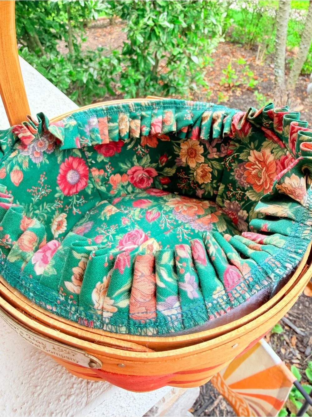Bradford Basket Co Mother's Day 1996 with Floral Fabric Liner   9